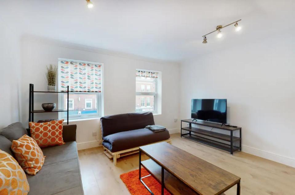 Modern Split Level 1 Bedroom Flat In Aldgate London Exteriör bild